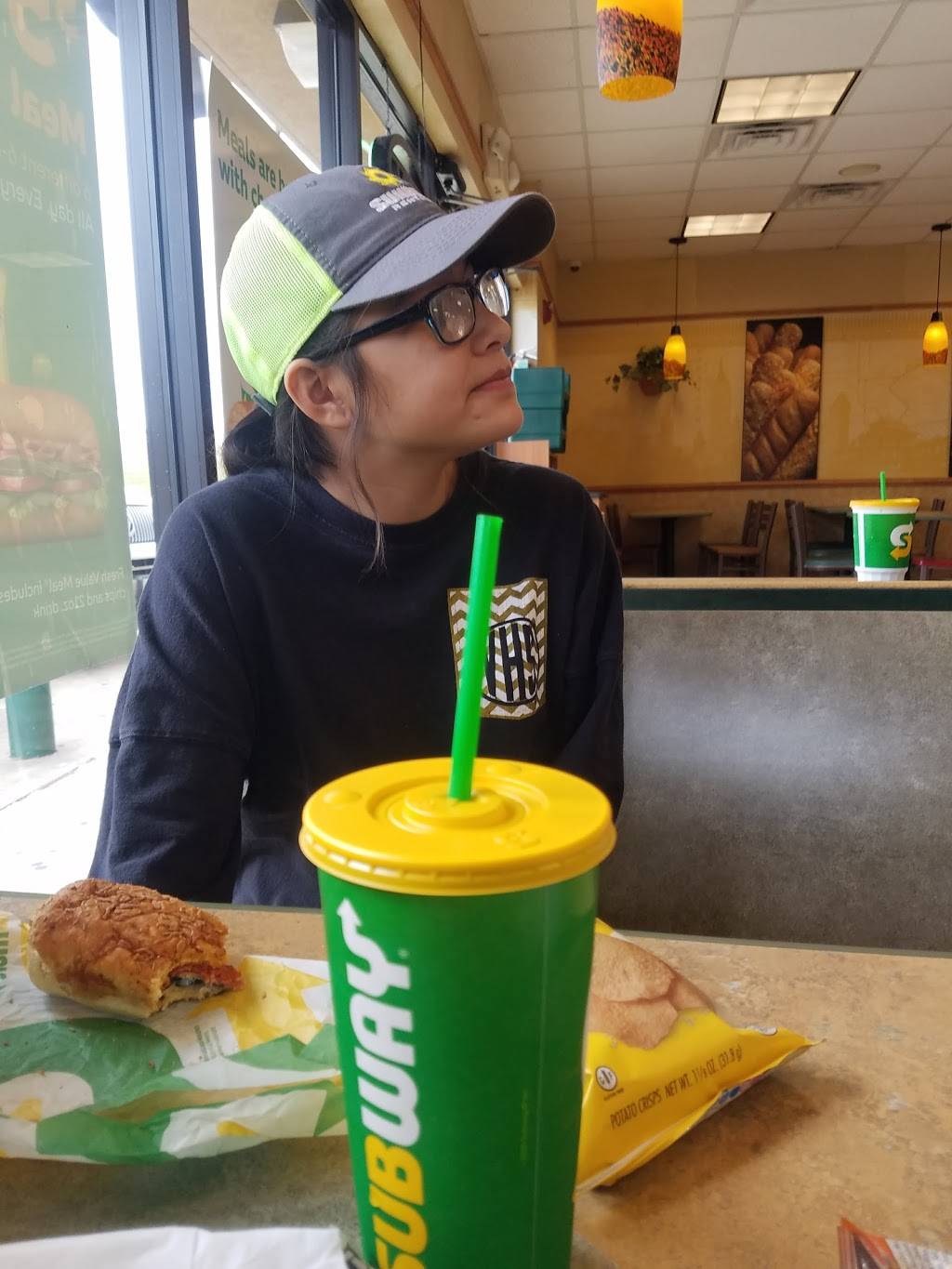 Subway | restaurant | 4380 E Lucas Dr, Beaumont, TX 77708, USA | 4098991599 OR +1 409-899-1599