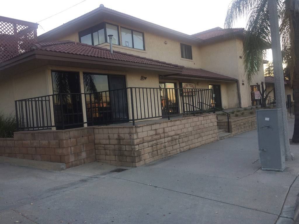 New York Pizza of Redlands | restaurant | 535 W State St, Redlands, CA 92373, USA | 9097988389 OR +1 909-798-8389