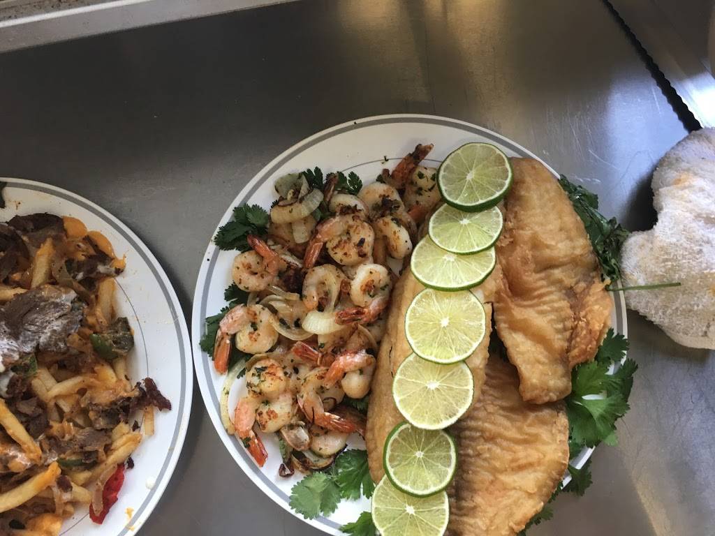 3 brothers halal food truck | restaurant | 13742 N 42nd St, Tampa, FL 33613, USA | 8133745658 OR +1 813-374-5658