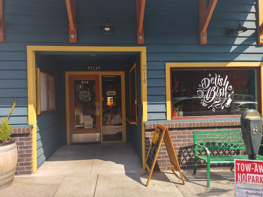 Delish Bish | restaurant | 214 Broad St, Nevada City, CA 95959, USA | 5304706080 OR +1 530-470-6080