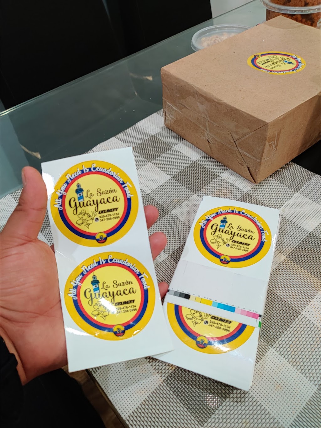 La Sazón Guayaca | restaurant | 25-40 99th St, Queens, NY 11369, USA | 3472083996 OR +1 347-208-3996