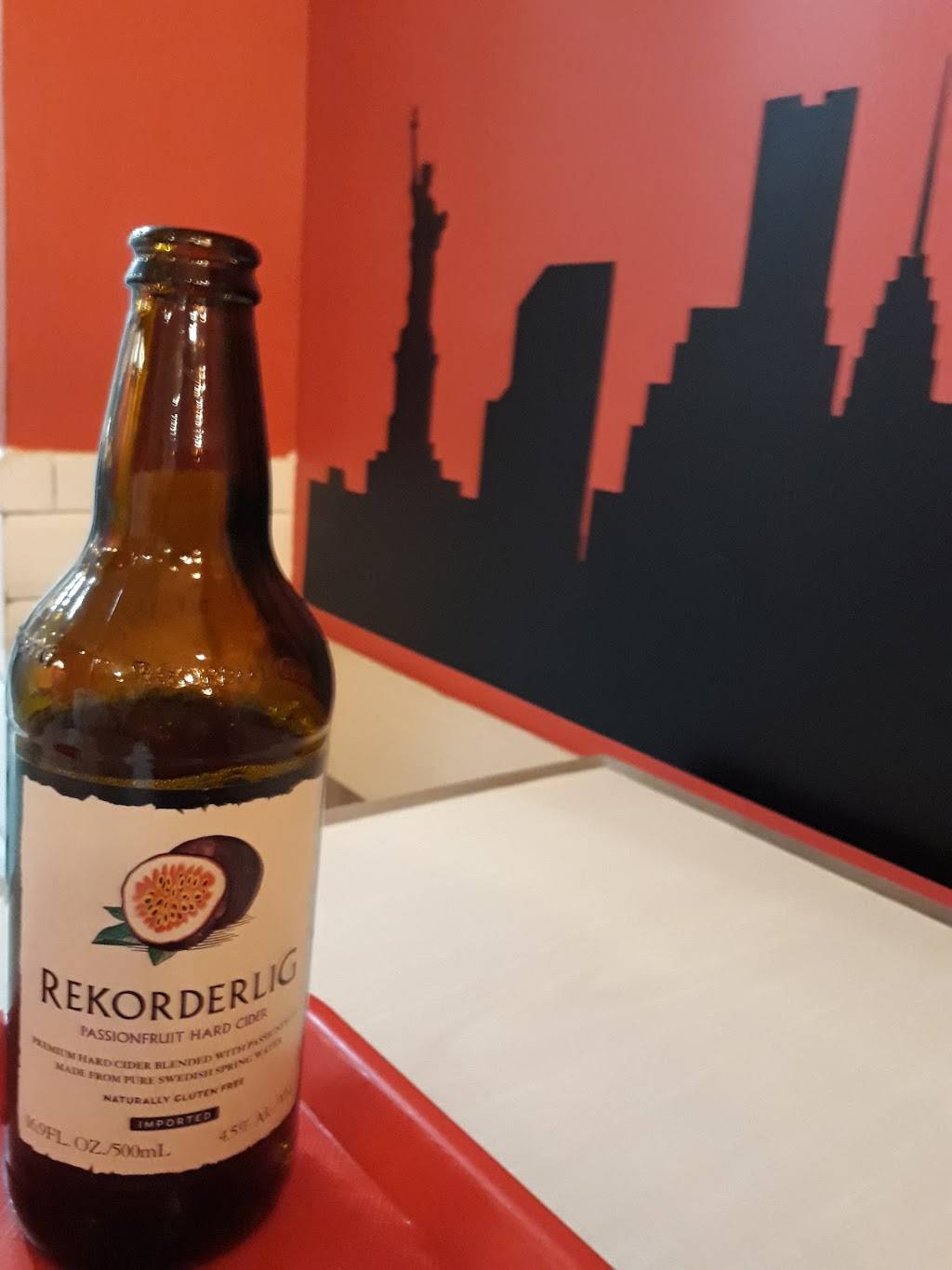 Pronto Pizza | restaurant | 141 Fulton St, New York, NY 10038, USA | 2127324131 OR +1 212-732-4131