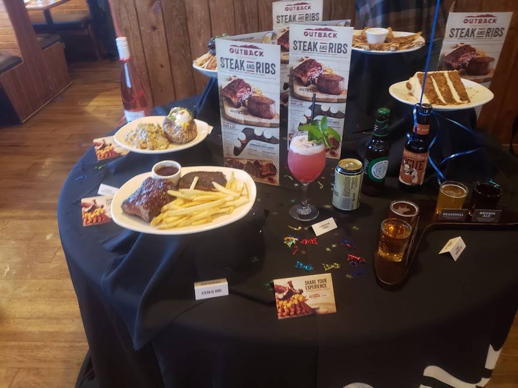 Outback Steakhouse | meal takeaway | 2414 S 132nd St, Omaha, NE 68144, USA | 4022072600 OR +1 402-207-2600