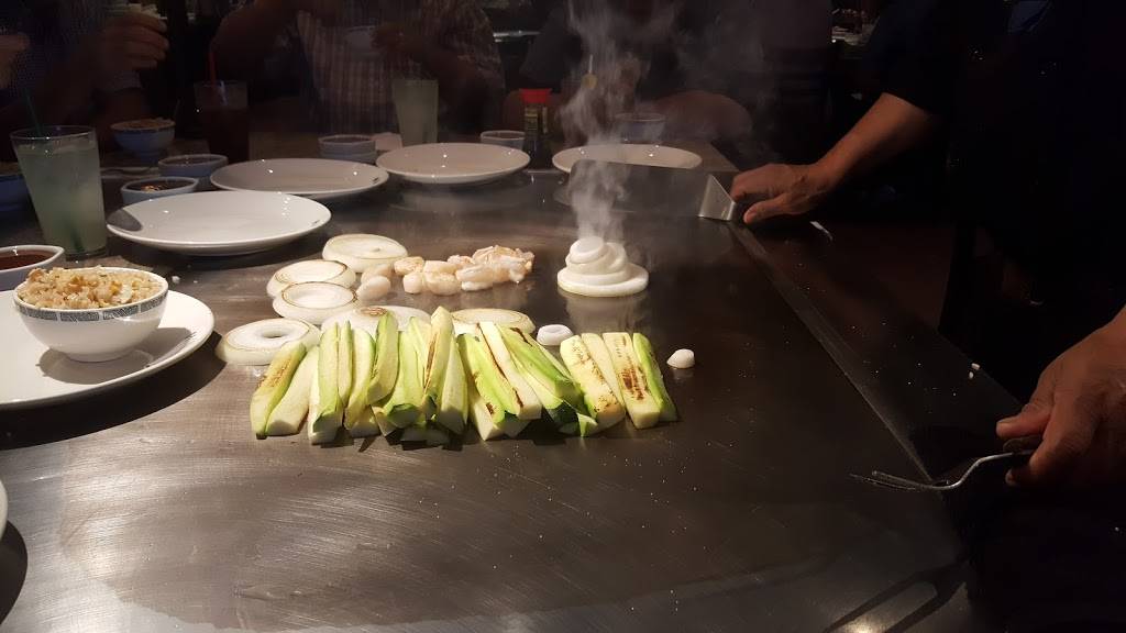 Hibachi Steak House | restaurant | 108 S Fairmont Blvd, Anaheim, CA 92808, USA | 7149984110 OR +1 714-998-4110