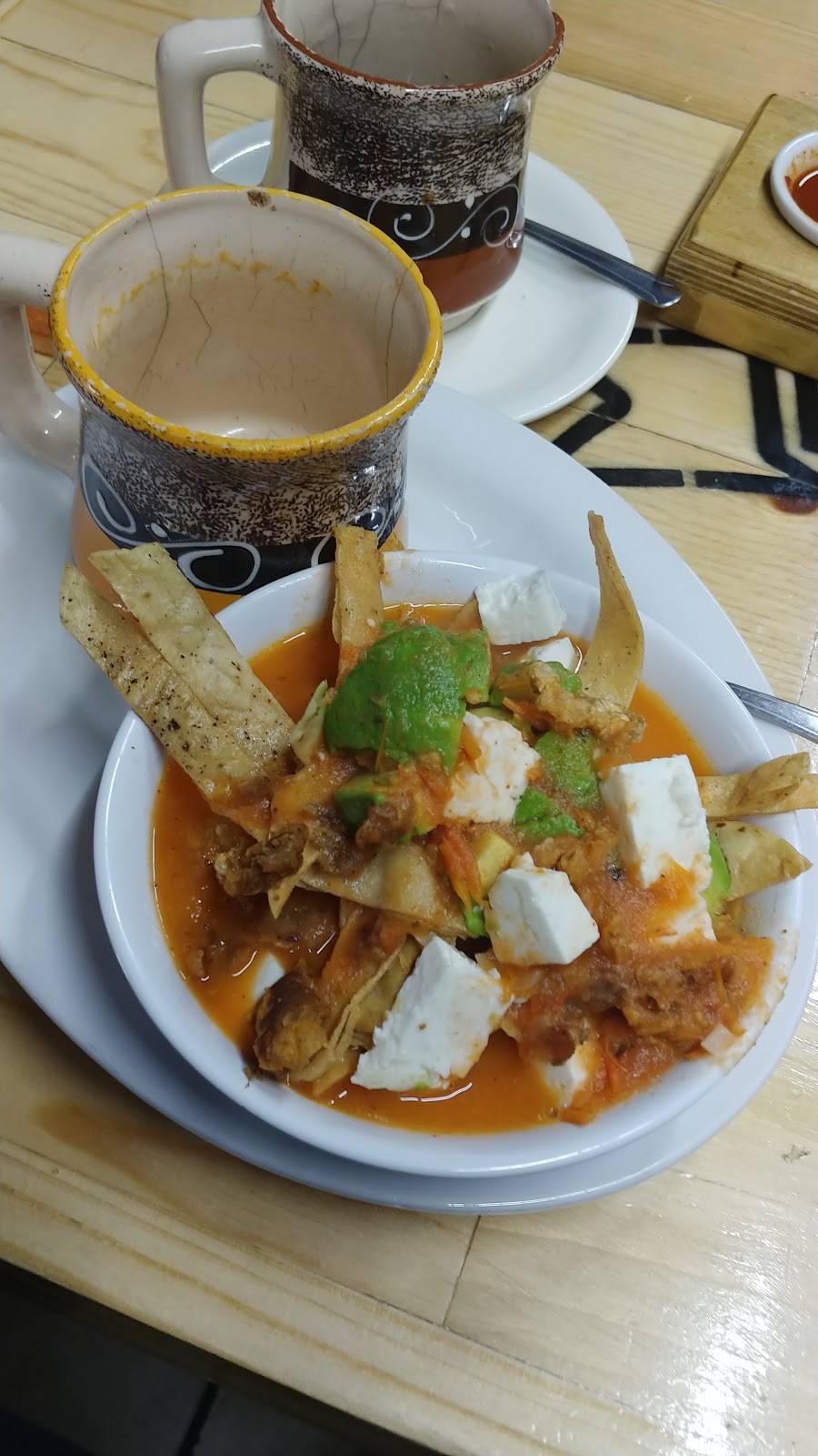 Menuderia Jr. | restaurant | Calle Principal 9816, Florido III, Tijuana, B.C., Mexico | 016647338316 OR +52 664 733 8316