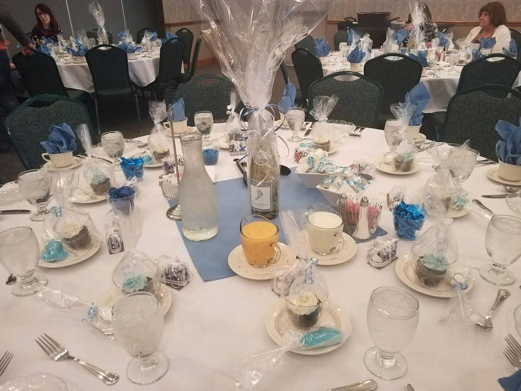 The Fairdale Banquet Center | restaurant | 672 Wehrle Dr, Buffalo, NY 14225, USA | 7166321221 OR +1 716-632-1221