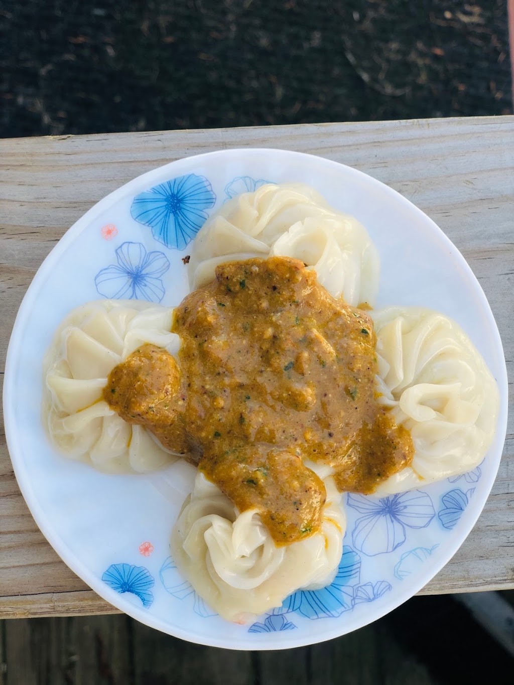 Momo Palace LLC | restaurant | 160 Green St, Worcester, MA 01604, USA | 5084100216 OR +1 508-410-0216