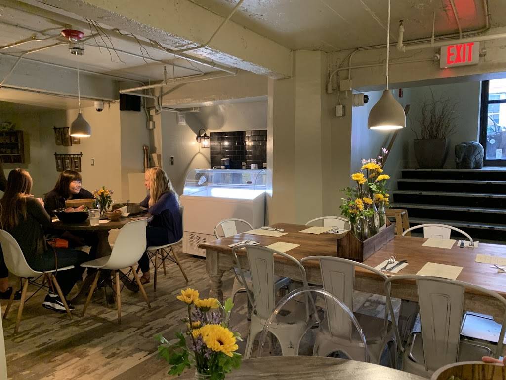 The Greenhouse Kitchen | restaurant | 345 Granby St, Norfolk, VA 23510, USA | 7574525889 OR +1 757-452-5889