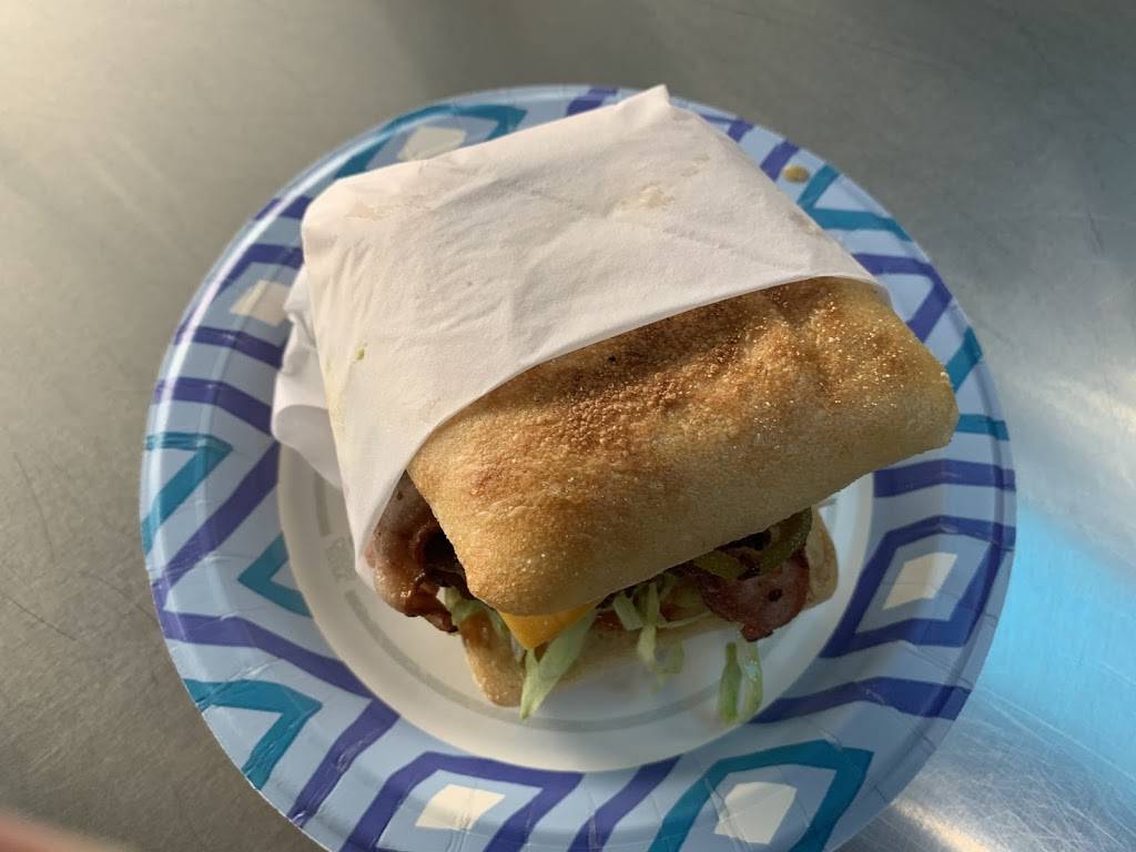 La Fogata | restaurant | 961-901 Baywood Dr, Petaluma, CA 94954, USA | 7075915443 OR +1 707-591-5443