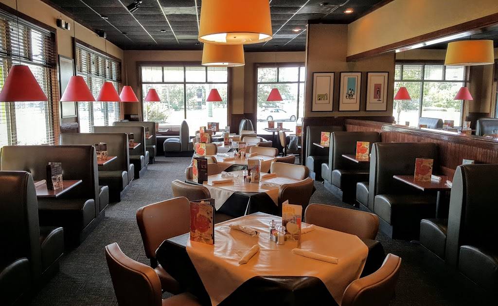 Ruby Tuesday | restaurant | 580 Al Henderson Blvd, Savannah, GA 31419, USA | 9129200128 OR +1 912-920-0128