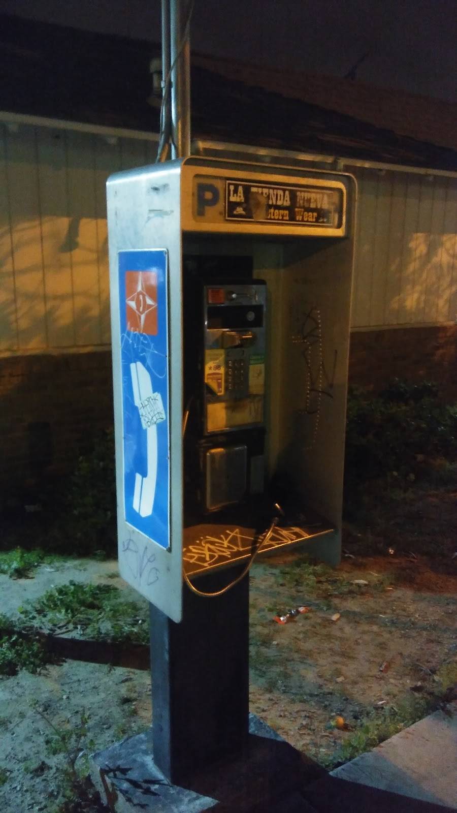 El Tenampa | restaurant | 1325 S Oxnard Blvd, Oxnard, CA 93030, USA | 8053946157 OR +1 805-394-6157