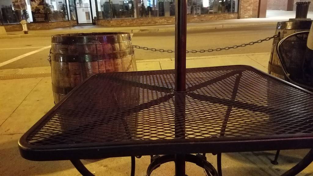 Capones | night club | 227 E Main St, Johnson City, TN 37604, USA | 4239282295 OR +1 423-928-2295