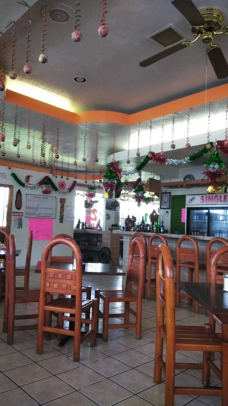 Leonardos Restaurant | restaurant | 5411, 13838 C F Hawn Fwy, Dallas, TX 75253, USA | 9722865578 OR +1 972-286-5578