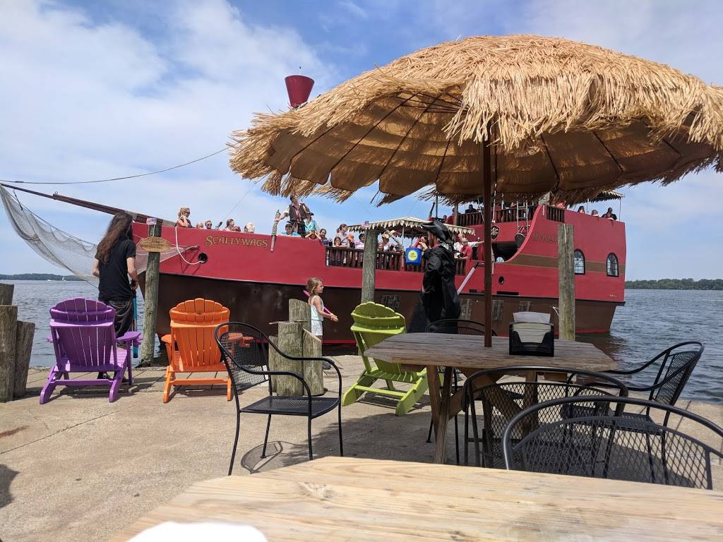 Rum Runners | restaurant | 133 E Dobbins Landing, Erie, PA 16507, USA | 8144554292 OR +1 814-455-4292