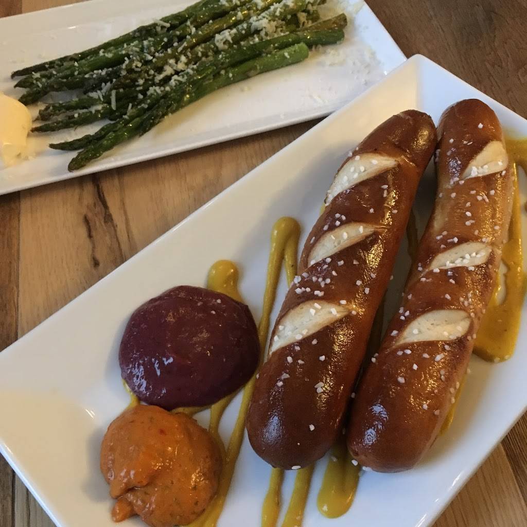 Bauhaus | restaurant | 405 Downey Ave, Modesto, CA 95354, USA | 2098575819 OR +1 209-857-5819