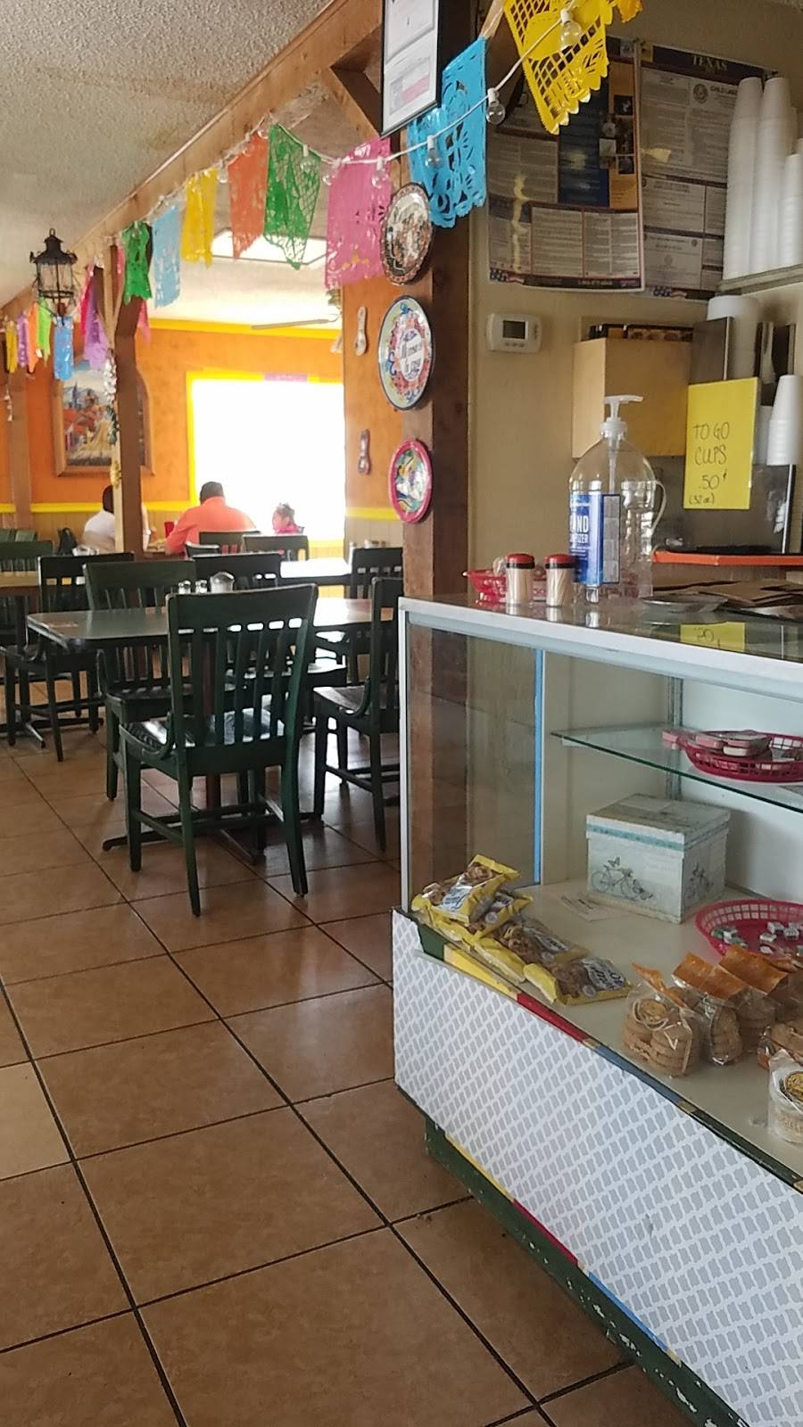 El Patio Taqueria | cafe | 805 S Seguin Rd, Converse, TX 78109, USA | 2105661739 OR +1 210-566-1739