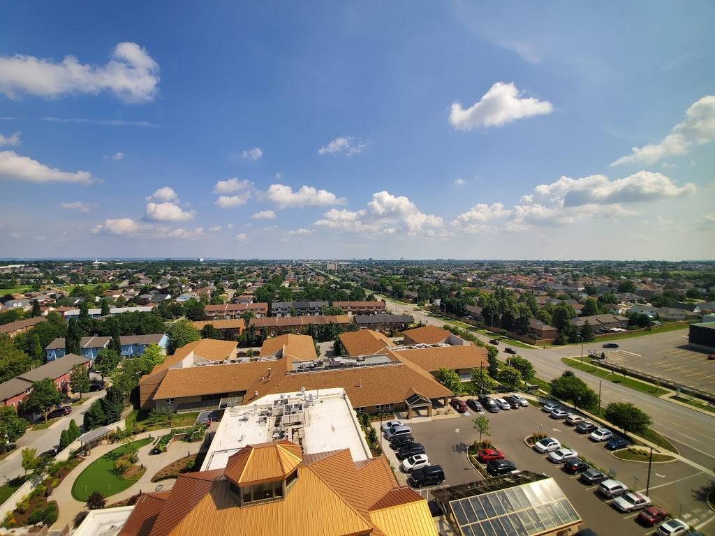 The Ruby - Wentworth Heights | restaurant | 1620 Upper Wentworth St, Hamilton, ON L9B 2W3, Canada | 90557547358086 OR +1 905-575-4735 ext. 8086