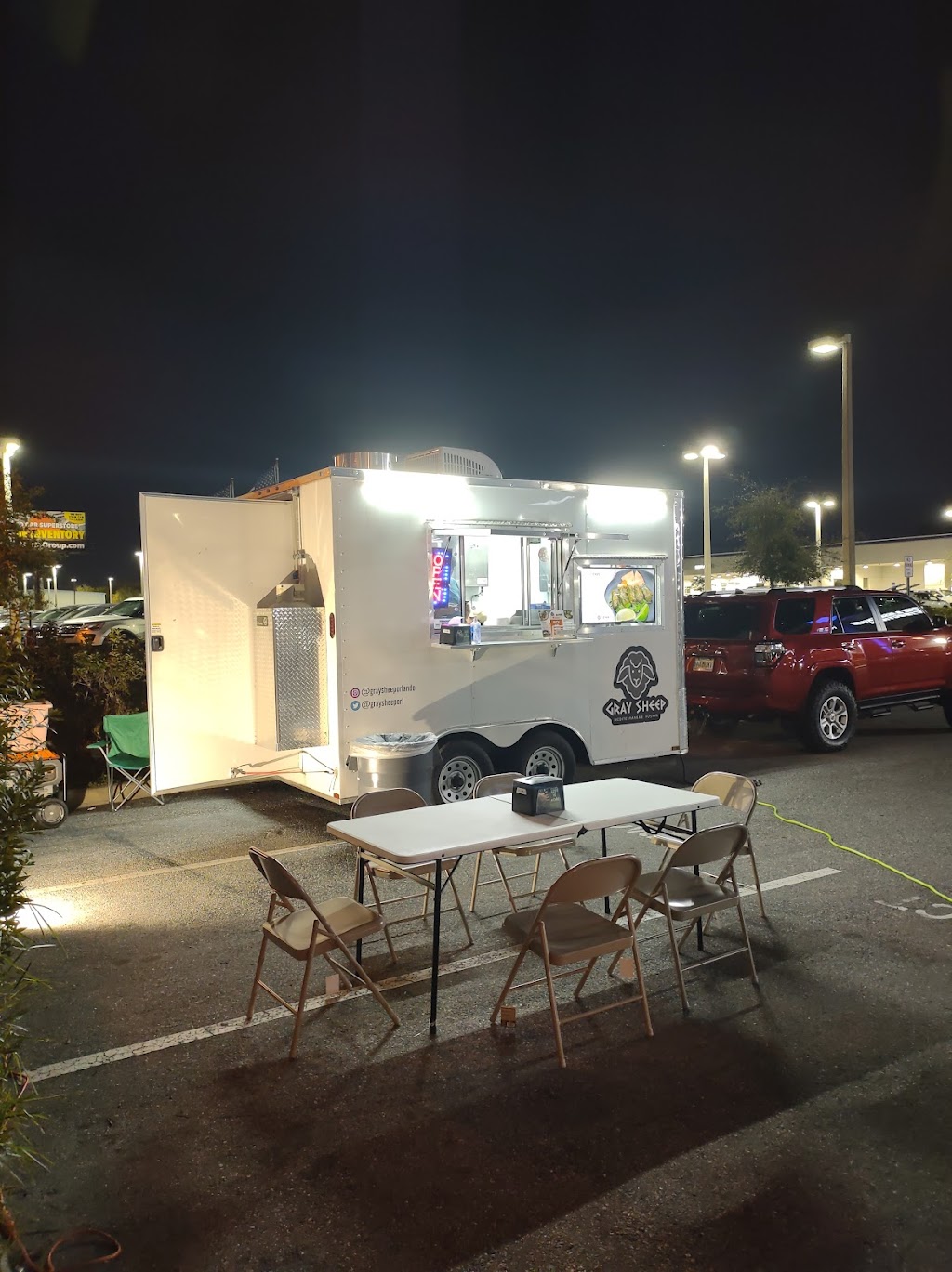 Gray Sheep | restaurant | 2344 N Orange Blossom Trail Suite 1, Kissimmee, FL 34744, USA | 4072350099 OR +1 407-235-0099