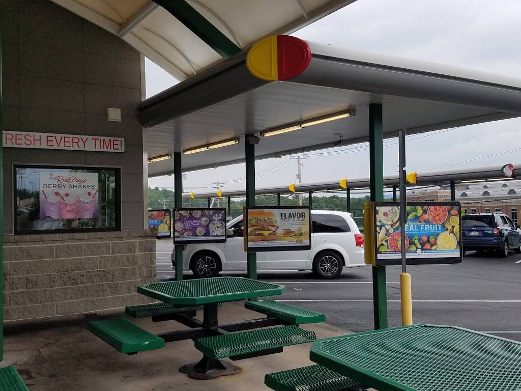 Sonic Drive-In | restaurant | 295 New, Frantz Rd, Bartonsville, PA 18321, USA | 5704208922 OR +1 570-420-8922