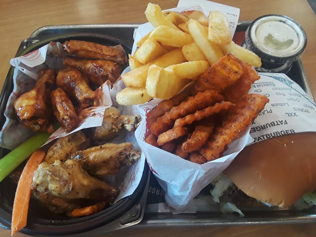 Fatburger | restaurant | 5867 S Central Ave Unit 220, Los Angeles, CA 90001, USA | 3232322000 OR +1 323-232-2000