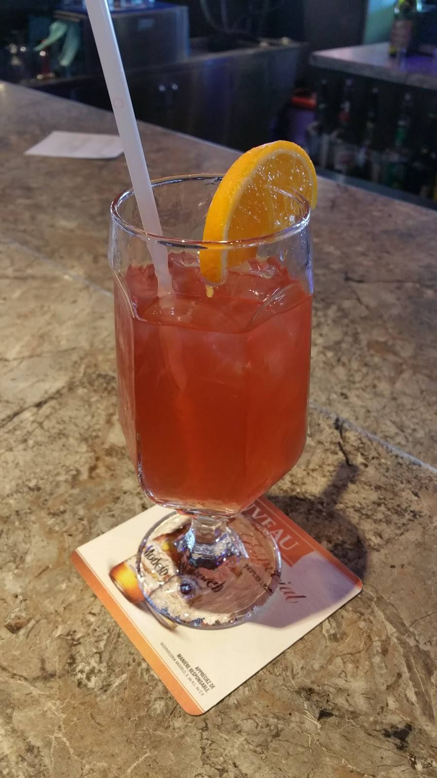 Resto-Bar La Drave | restaurant | 195 Rue Bellehueur, Gatineau, QC J8T 8H3, Canada | 8195684404 OR +1 819-568-4404