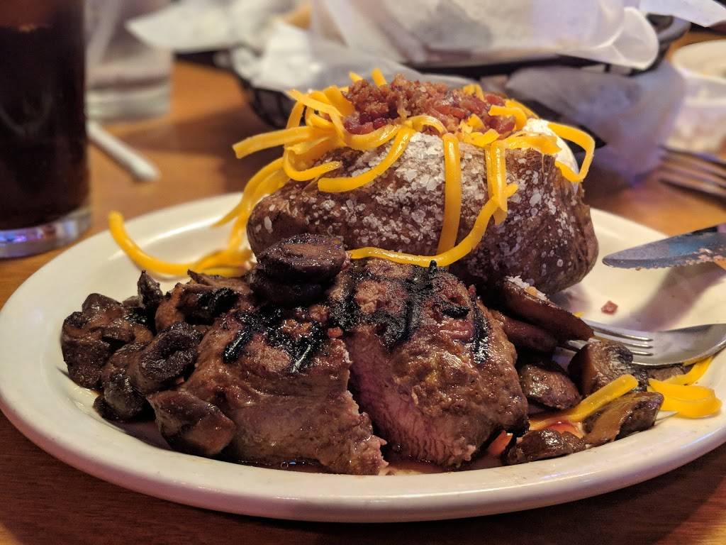 Texas Roadhouse | restaurant | 3037 Sisk Rd, Modesto, CA 95350, USA | 2095799201 OR +1 209-579-9201