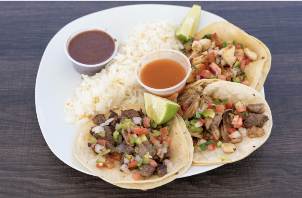 La Sabrocita | restaurant | 1325 Old Bridge Rd, Woodbridge, VA 22192, USA | 5714623481 OR +1 571-462-3481