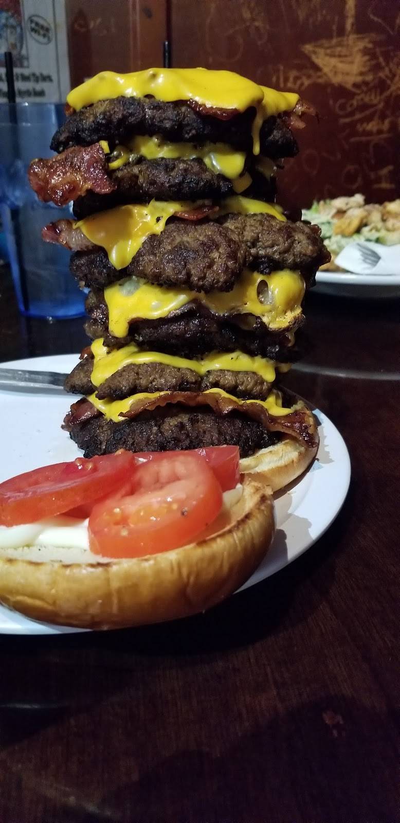 Magoos Sports & Spirits | restaurant | 3308 Waccamaw Blvd, Myrtle Beach, SC 29579, USA | 8432363303 OR +1 843-236-3303