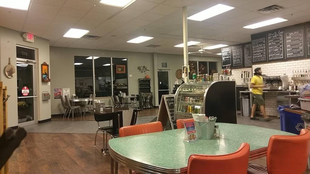 Local Roots | restaurant | 817 E 66th St, Richfield, MN 55423, USA | 6123455258 OR +1 612-345-5258