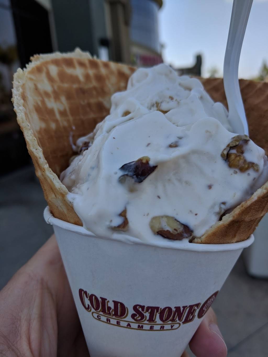 Cold Stone Creamery | bakery | 358 W Valley Pkwy, Escondido, CA 92025, USA | 7607815388 OR +1 760-781-5388