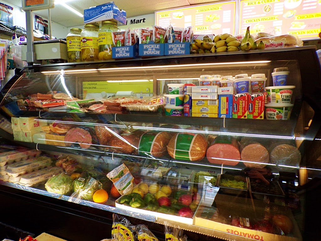 FAMOUS DELI & TAKEOUT | meal takeaway | 1930 Genesee St, Buffalo, NY 14211, USA | 7162481286 OR +1 716-248-1286