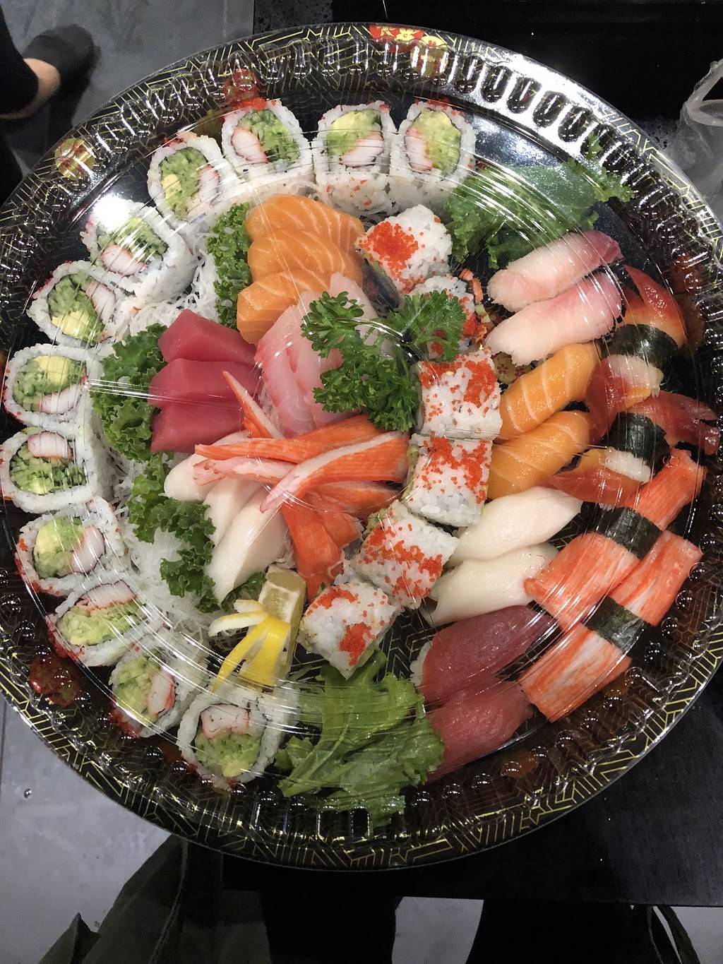 J Sushi Bar | restaurant | 647 Niagara St, Welland, ON L3C 1E2, Canada | 9057881188 OR +1 905-788-1188