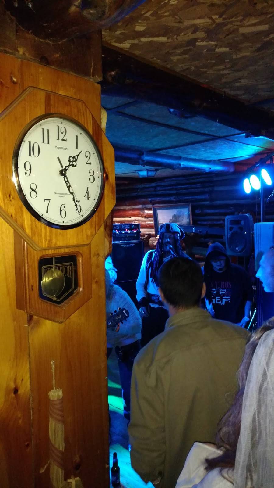 The Fort | restaurant | 97 Main St, Morrisville, NY 13408, USA | 3156849336 OR +1 315-684-9336