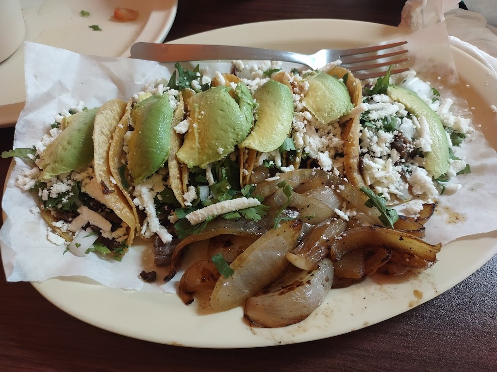 La Hacienda | restaurant | 485 S Sam Houston Blvd, San Benito, TX 78586, USA | 9562769126 OR +1 956-276-9126