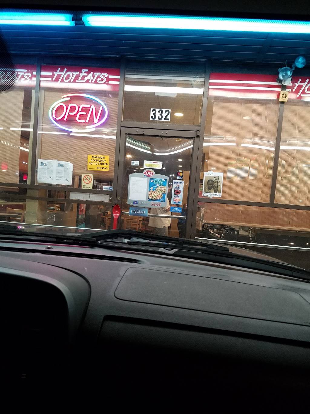 Dairy Queen Store | restaurant | 332 S St Augustine Dr, Dallas, TX 75217, USA | 9722869516 OR +1 972-286-9516