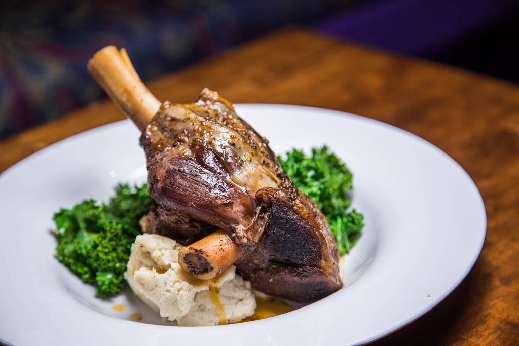 Nomad Grill & Hookah Bar | restaurant | 5208, 137 Spring St, Herndon, VA 20170, USA | 7034640001 OR +1 703-464-0001