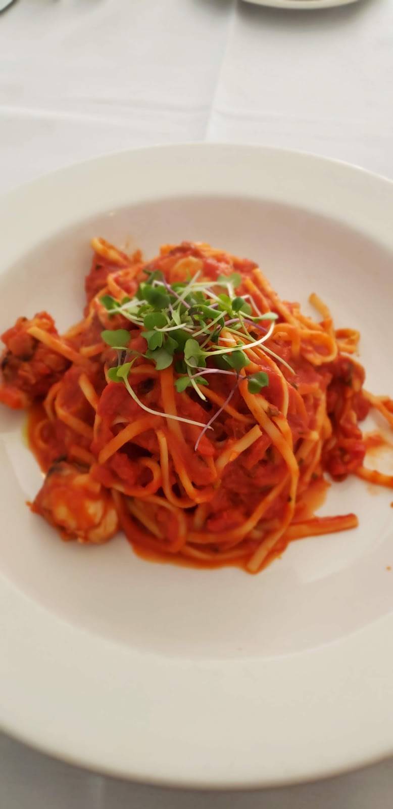 One Fish, Two Fish | restaurant | 5209 Pacific Ave, Wildwood, NJ 08260, USA | 6095225223 OR +1 609-522-5223