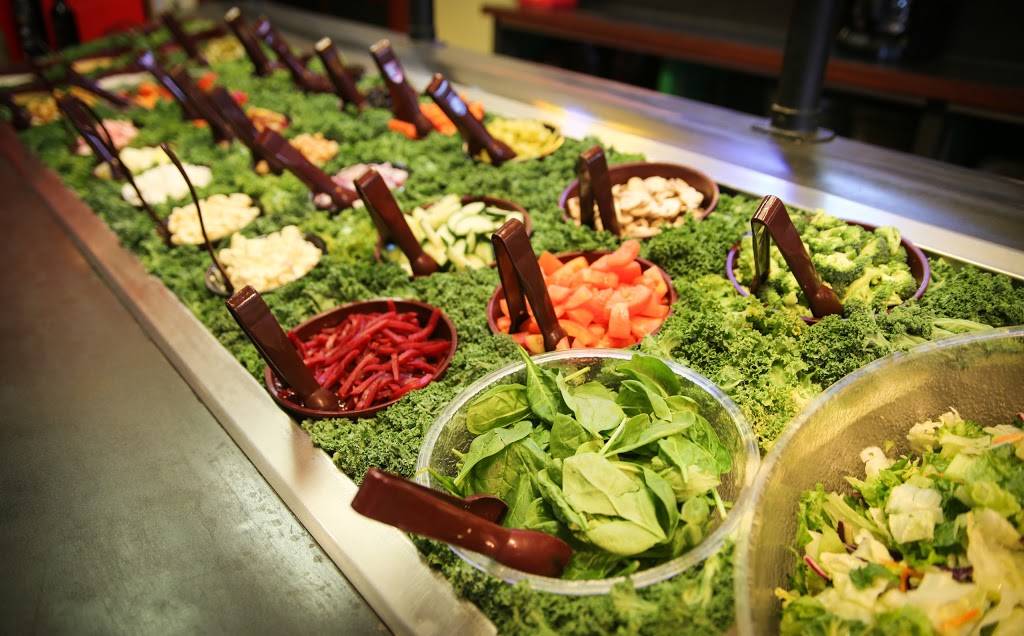 Godfathers Pizza | restaurant | 6716 Madison Ave, Fair Oaks, CA 95628, USA | 9169651318 OR +1 916-965-1318