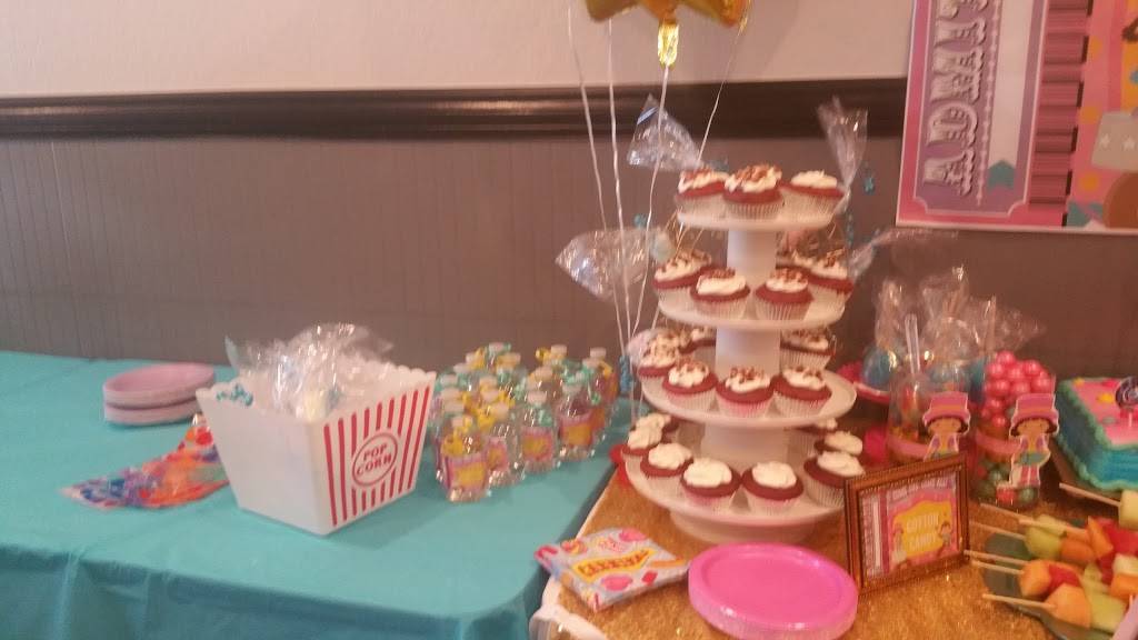 Round Table Pizza | meal delivery | 22457 Foothill Blvd, Hayward, CA 94541, USA | 5105817777 OR +1 510-581-7777