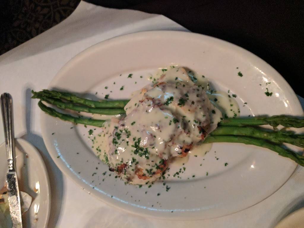 Elliotts Seafood Grille | restaurant | 6690 N Northwest Hwy, Chicago, IL 60631, USA | 7737755277 OR +1 773-775-5277