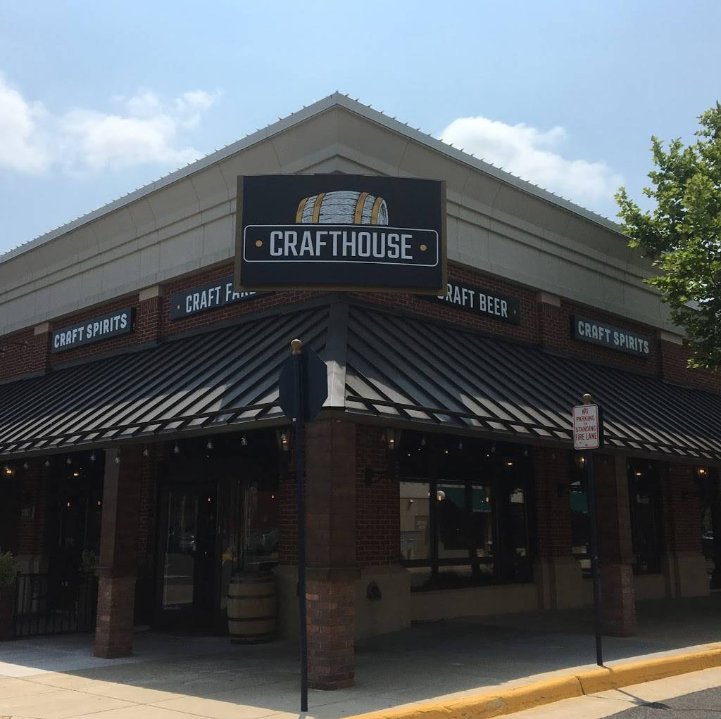 Crafthouse | restaurant | 11861 Palace Way, Fairfax, VA 22030, USA | 7038251811 OR +1 703-825-1811