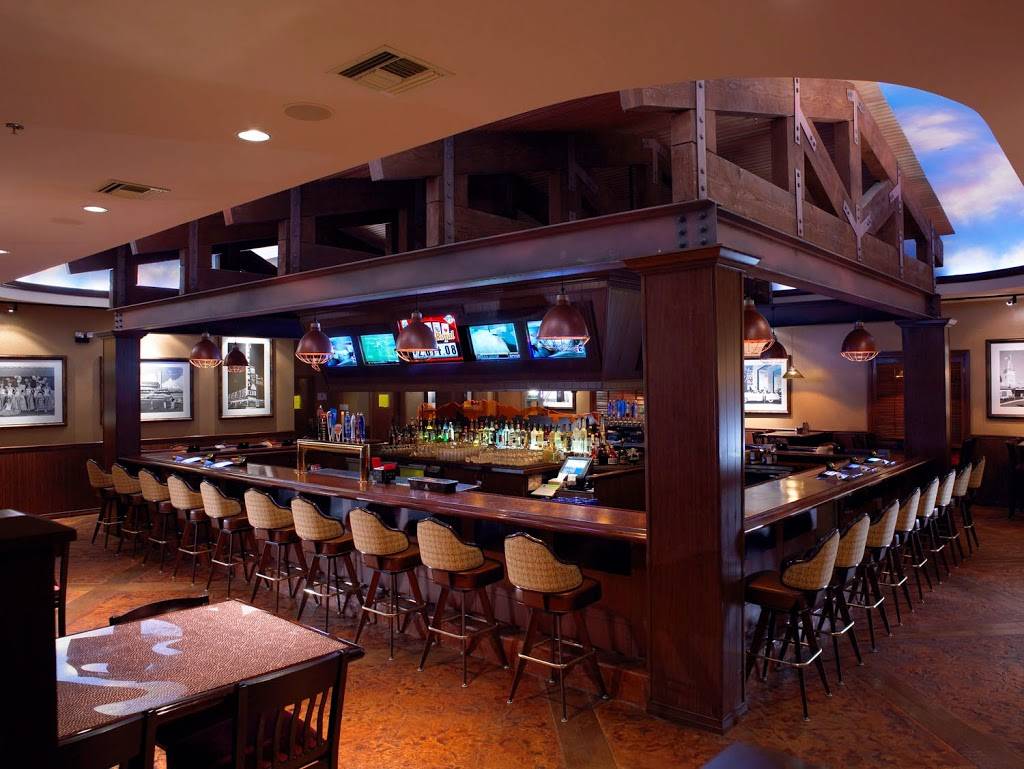 Pts Gold | night club | 61 W Horizon Ridge Pkwy, Henderson, NV 89012, USA | 7025669025 OR +1 702-566-9025