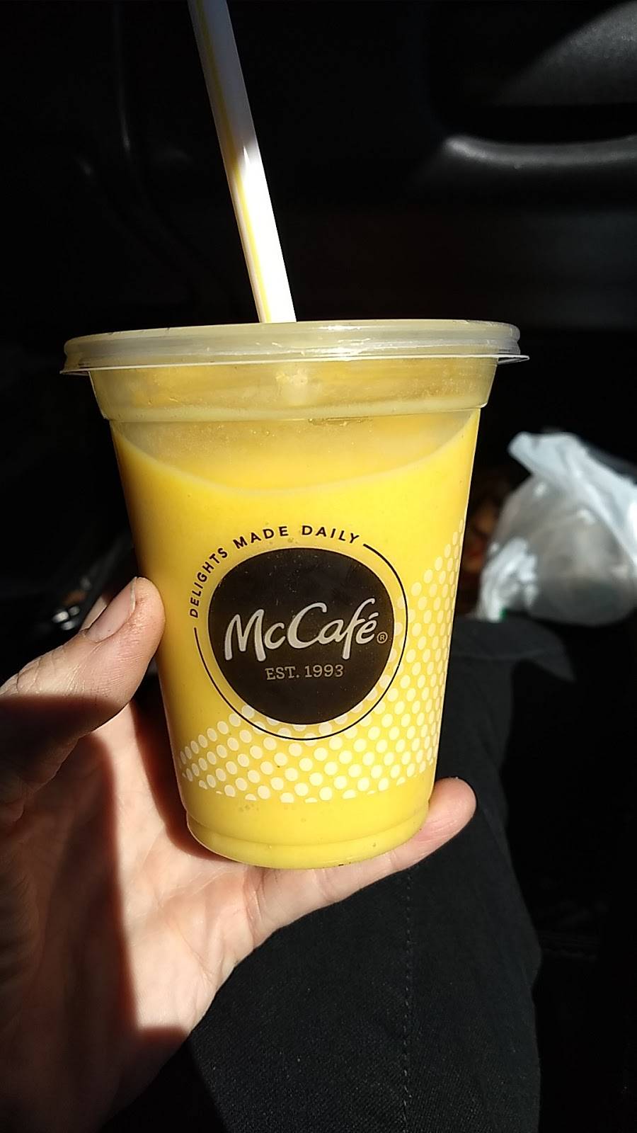 McDonalds | cafe | 4706 Portland Rd NE, Salem, OR 97305, USA | 5033049170 OR +1 503-304-9170