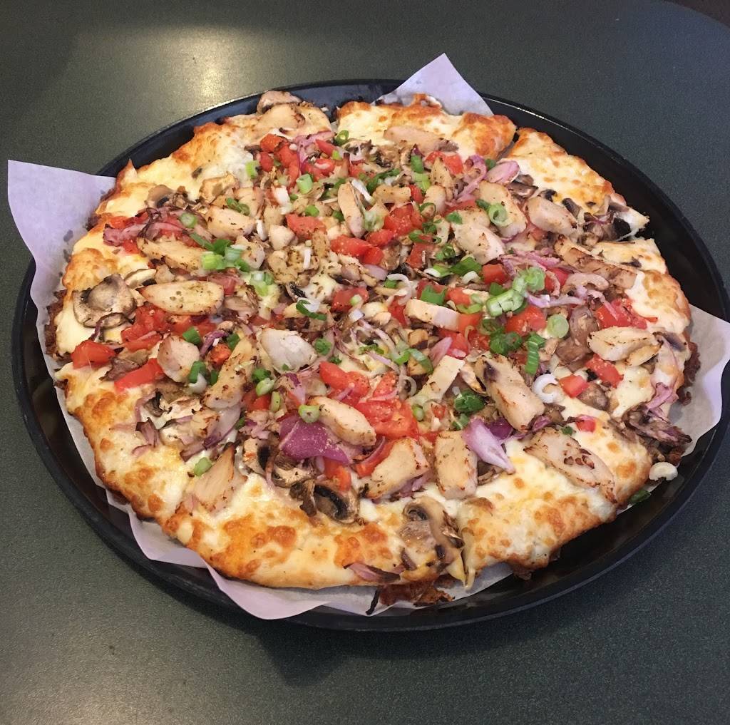 Round Table Pizza | meal delivery | 13100 San Pablo Ave, Richmond, CA 94805, USA | 5102327071 OR +1 510-232-7071