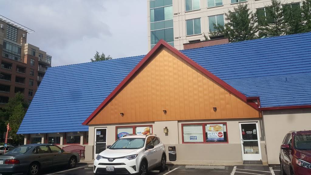 IHOP | restaurant | 935 N Stafford St, Arlington, VA 22203, USA | 7035223118 OR +1 703-522-3118
