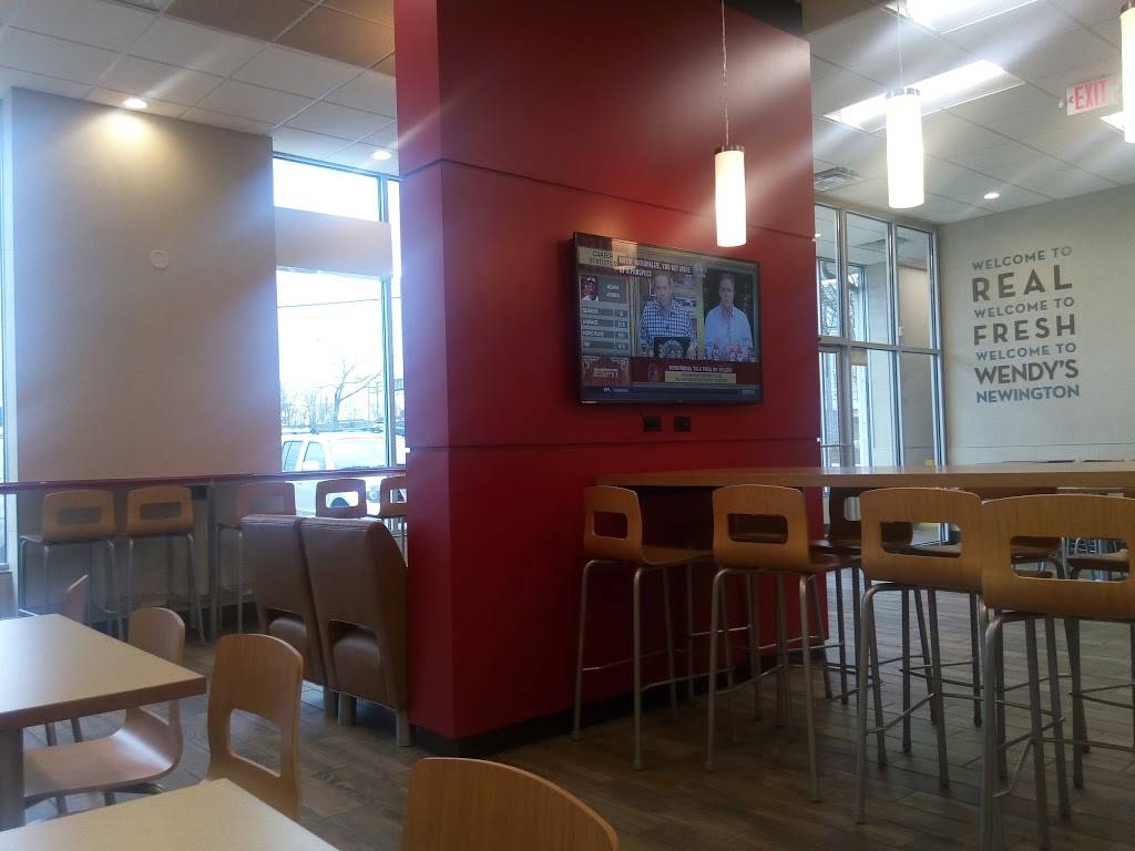 Wendys | restaurant | 8101 Loisdale Rd Ste A, Springfield, VA 22150, USA | 7033394950 OR +1 703-339-4950
