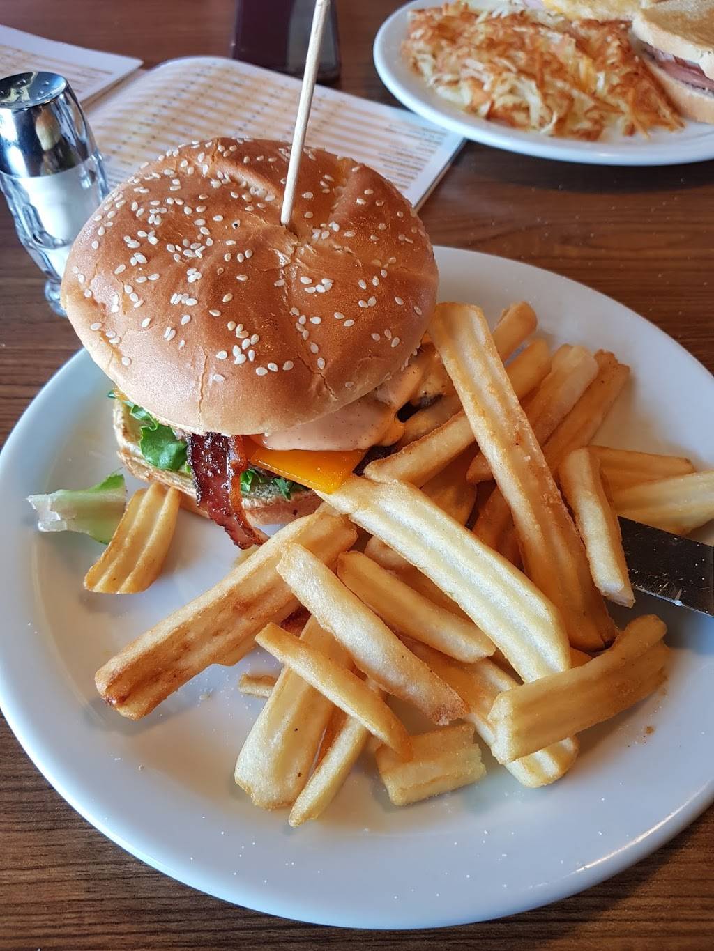 Dennys | restaurant | 210 S Euclid St, Anaheim, CA 92802, USA | 7149569870 OR +1 714-956-9870