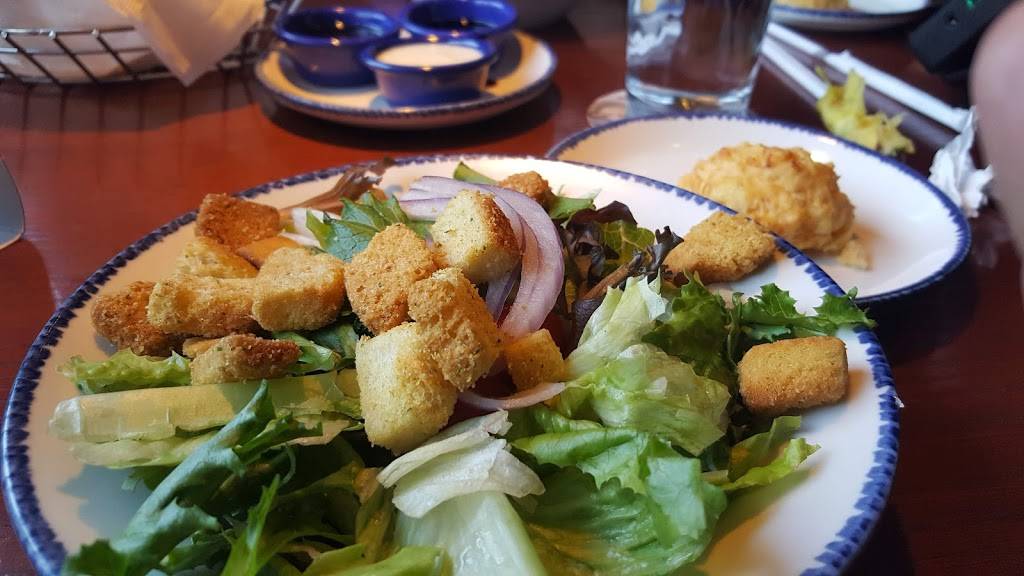 Red Lobster | restaurant | 5343 Almaden Expy, San Jose, CA 95118, USA | 4082669275 OR +1 408-266-9275