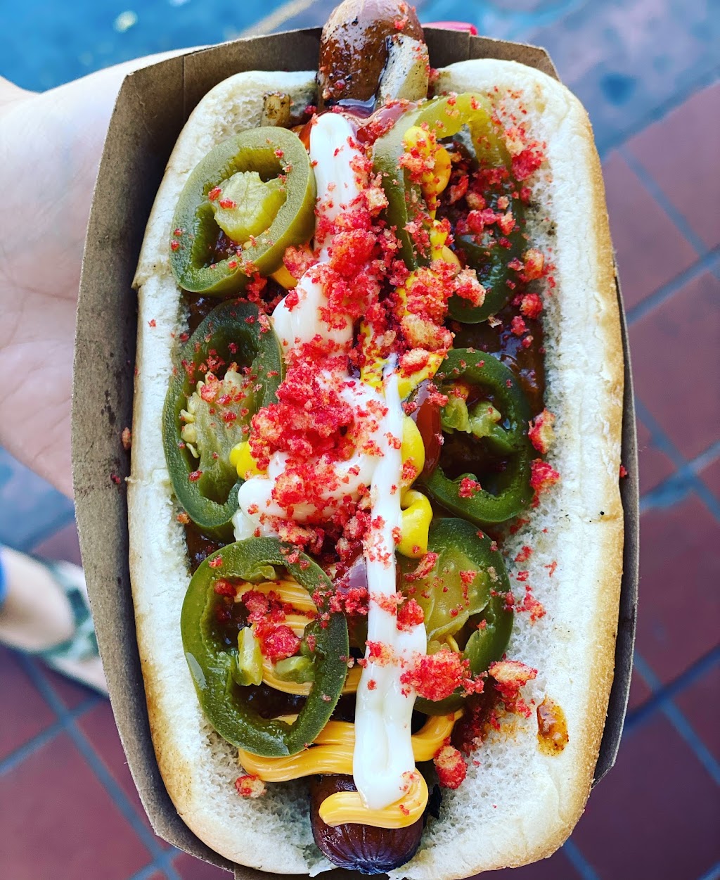Bite Me Hotdogs | meal takeaway | Whitsett &, Oxnard St, North Hollywood, CA 91606, USA | 8188622228 OR +1 818-862-2228