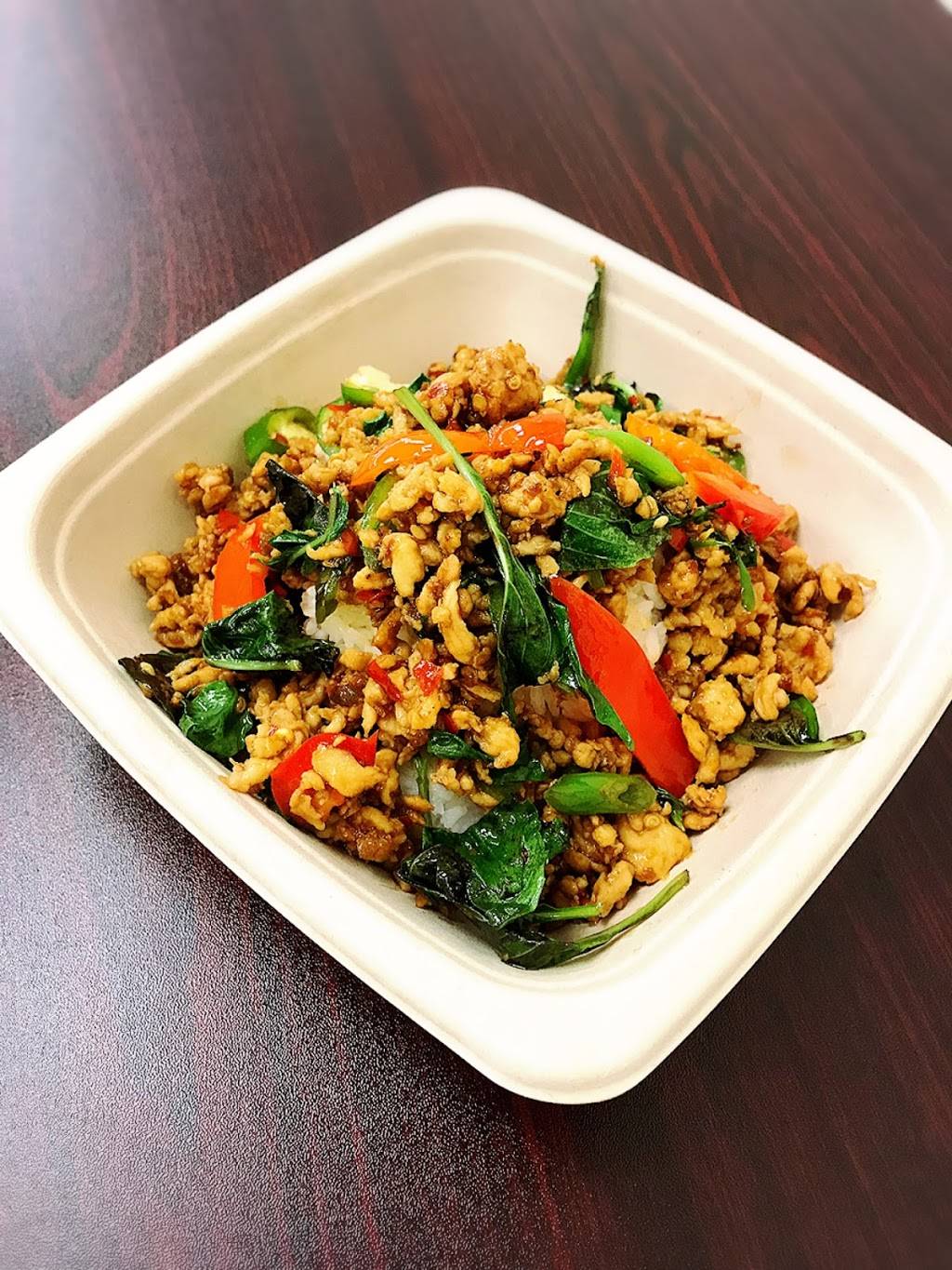 Patama Thai Kitchen | restaurant | 101 S Maple Ave unit E, Purcellville, VA 20132, USA | 5403385859 OR +1 540-338-5859